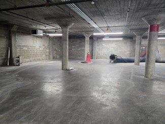 Plus de détails pour 802 18th Ave NE, Minneapolis, MN - Industriel/Logistique à louer