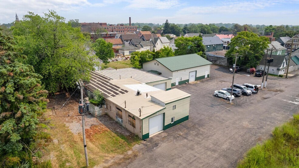 26 Schmarbeck Ave, Buffalo, NY à vendre - Photo de l’immeuble – Image 2 sur 32