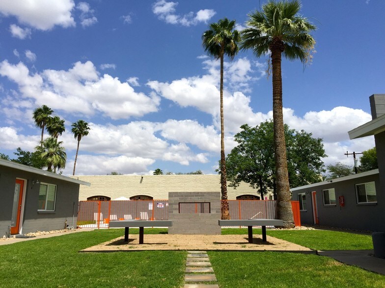 5317 N 11th St, Phoenix, AZ à vendre - Photo de l’immeuble – Image 3 sur 23