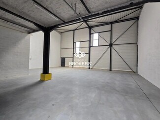 Plus de détails pour Industriel/Logistique à louer