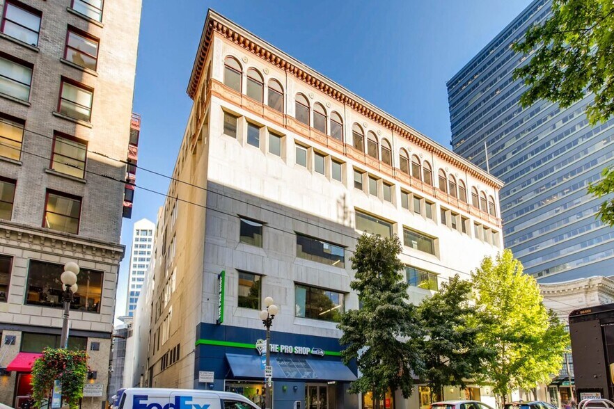 1505 5th Ave, Seattle, WA à louer - Photo de l’immeuble – Image 1 sur 3