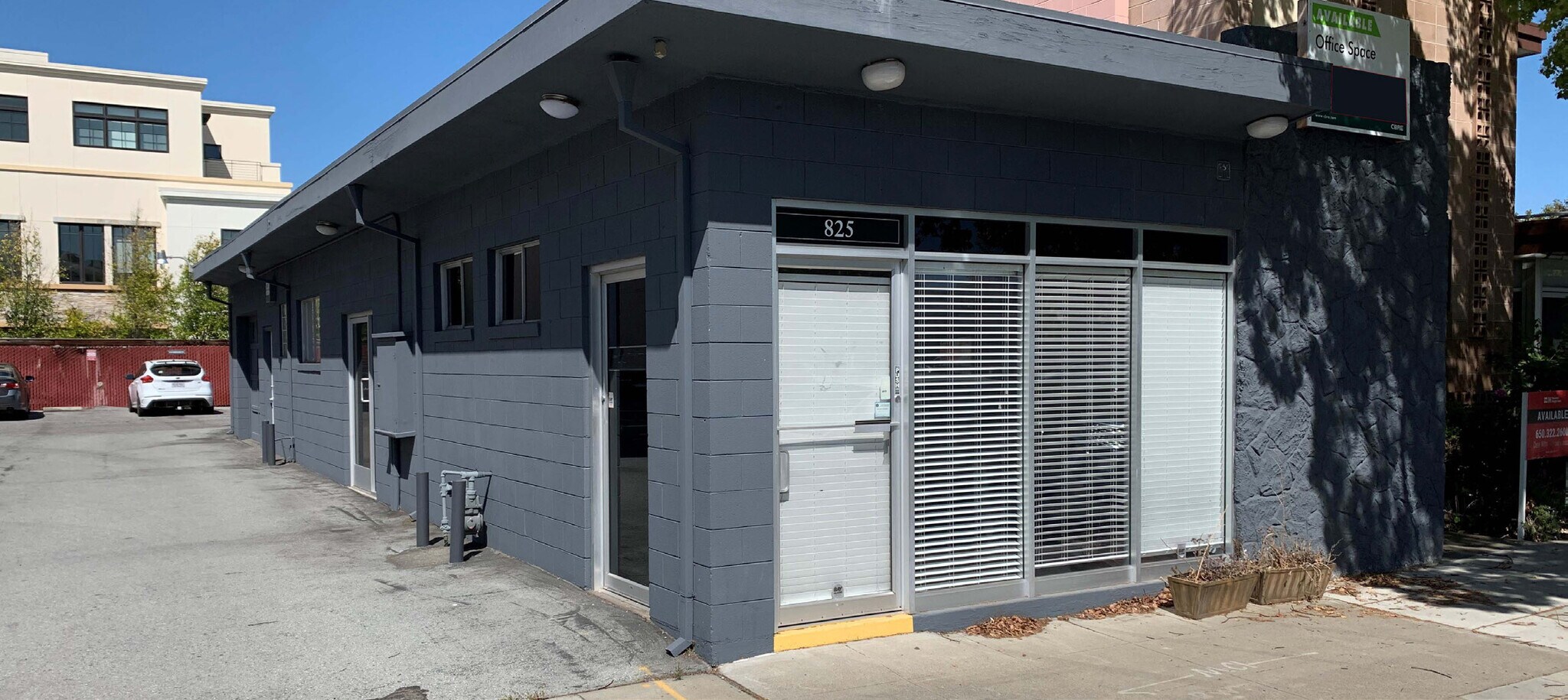 821-825 Emerson St, Palo Alto, CA à louer Photo de l’immeuble– Image 1 sur 5