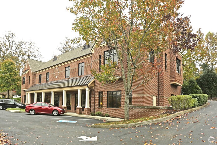 4800 Old Kingston Pike, Knoxville, TN à louer - Photo de l’immeuble – Image 3 sur 4