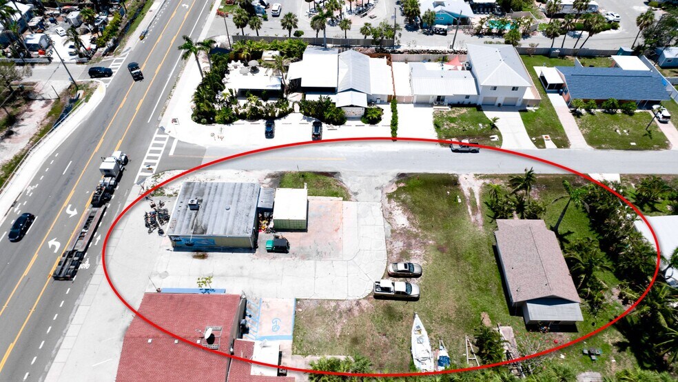 12202 Cortez W. rd, Cortez, FL à vendre - Photo de l’immeuble – Image 2 sur 5