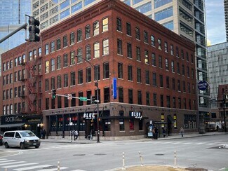 Plus de détails pour 415 N Dearborn St, Chicago, IL - Bureau à louer