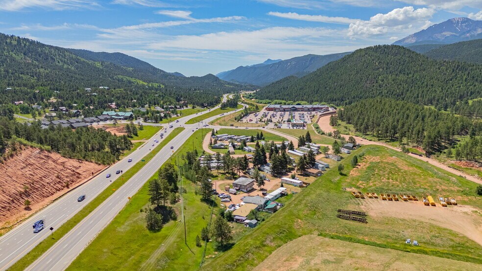 19570 E US Highway 24, Woodland Park, CO à vendre - Photo de l’immeuble – Image 3 sur 17