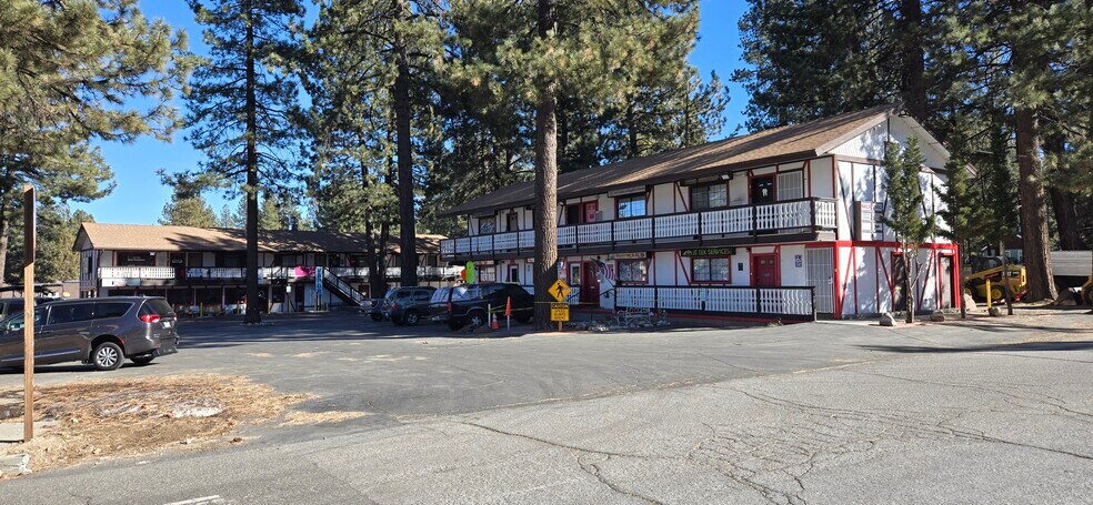 42011 Big Bear Blvd, Big Bear Lake, CA à vendre - Photo de l’immeuble – Image 1 sur 38