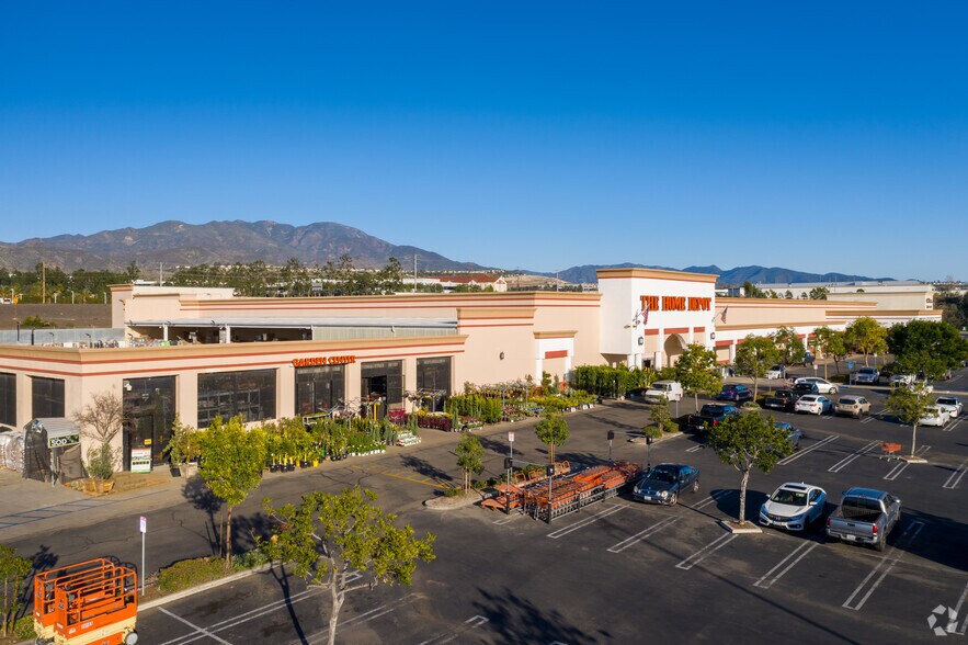 20021-20025 Lake Forest Dr, Lake Forest, CA à louer - Photo principale – Image 3 sur 8