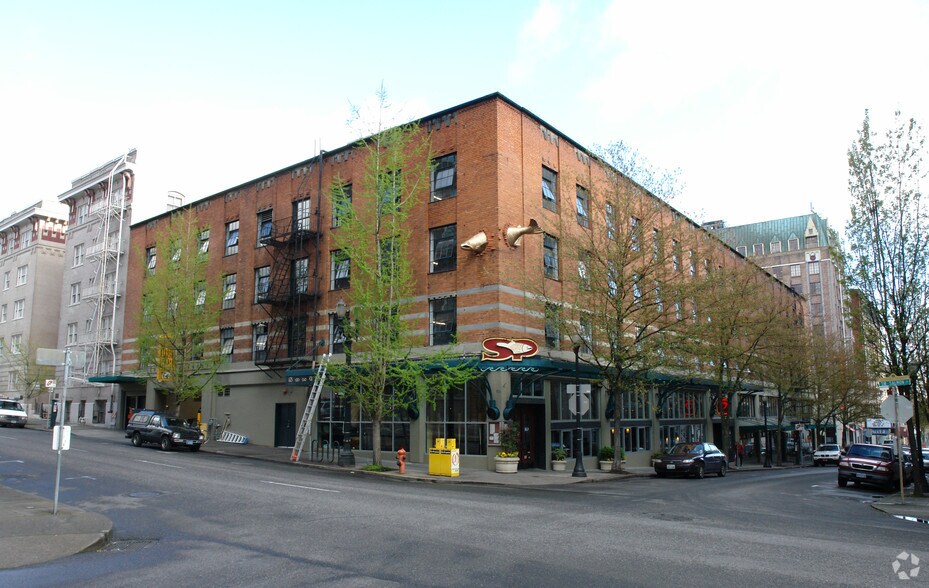 932 SW Taylor St, Portland, OR à louer - Photo de l’immeuble – Image 2 sur 4