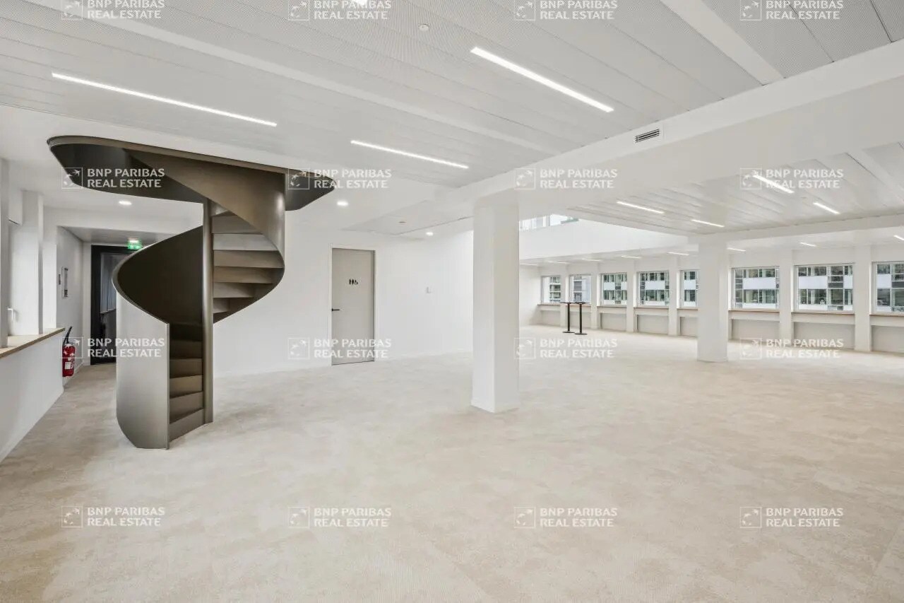 Bureau dans Paris à louer Photo de l’immeuble– Image 1 sur 10