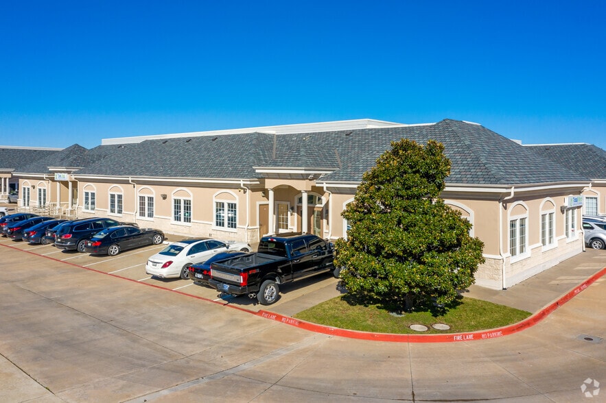 6101 Windcom Ct, Plano, TX à vendre - Photo principale – Image 1 sur 3