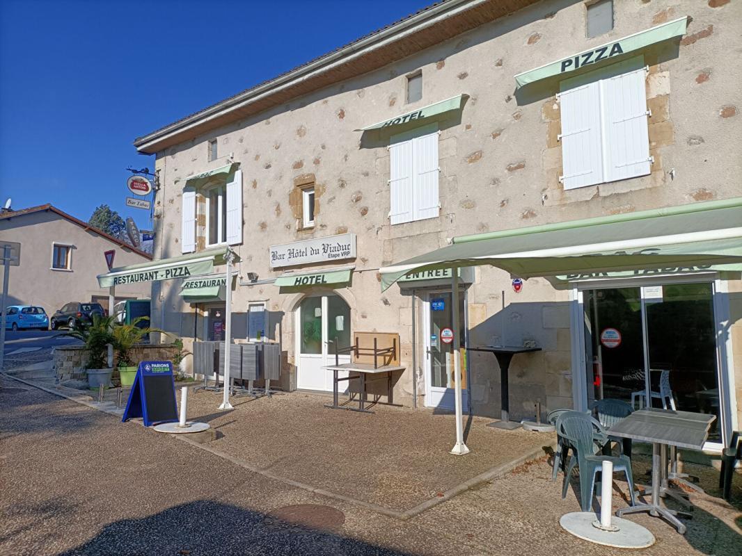 Local d'activités dans L'ISLE-JOURDAIN à vendre Photo de l’immeuble– Image 1 sur 6