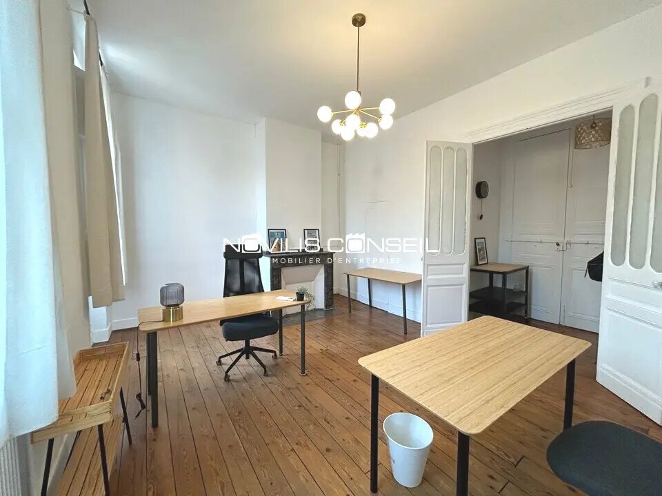 Bureau dans Toulouse à louer Photo de l’immeuble– Image 1 sur 8