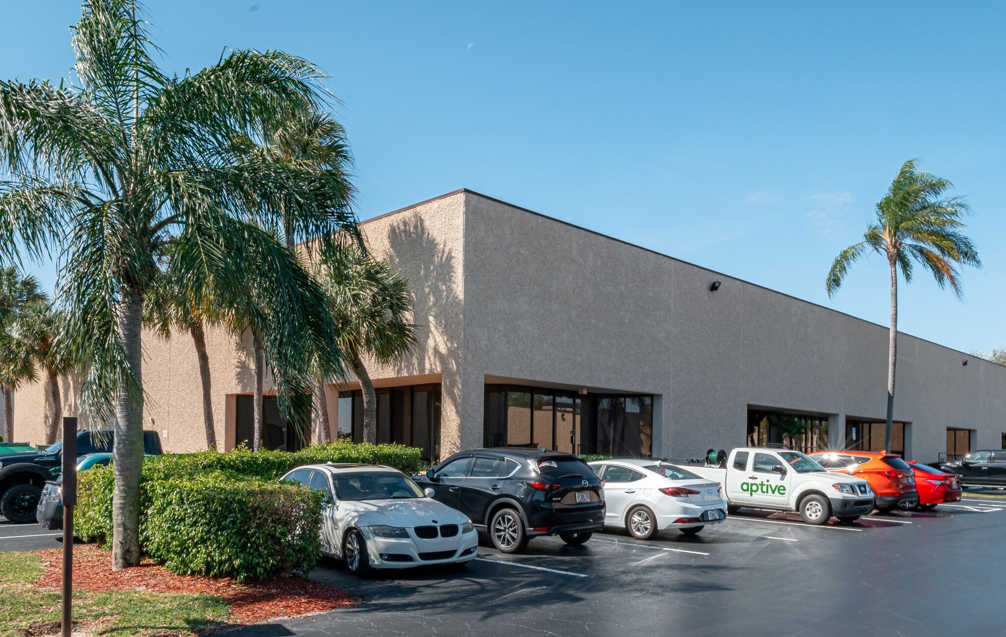 500-520 SW 12th Ave, Deerfield Beach, FL à louer Photo de l’immeuble– Image 1 sur 6