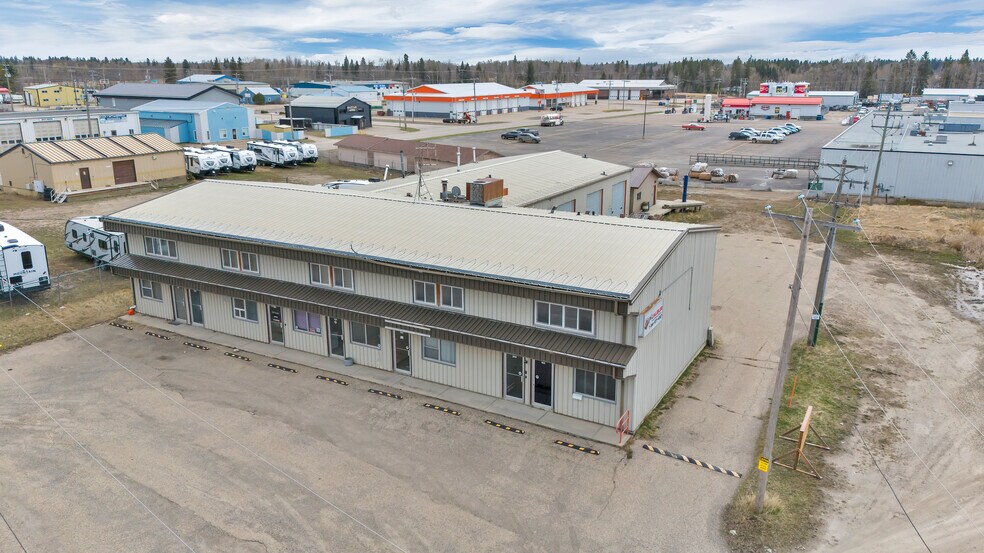 4407 45 A Av, Rocky Mountain House, AB à vendre - Photo de l’immeuble – Image 3 sur 4