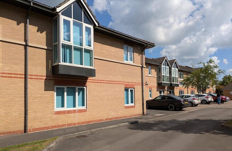 6-7 Faraday Rd, Guildford à vendre - Photo de l’immeuble – Image 2 sur 8