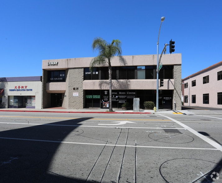 41 N Garfield Ave, Alhambra, CA à louer - Photo de l’immeuble – Image 3 sur 6