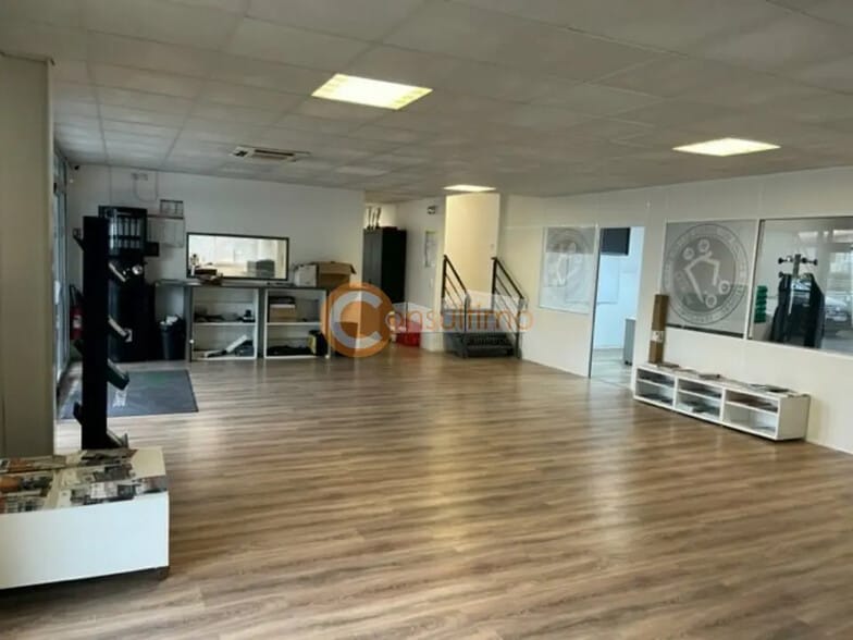 40-42 Route De La Fontenelle, Montussan à vendre - Photo de l’immeuble – Image 2 sur 9
