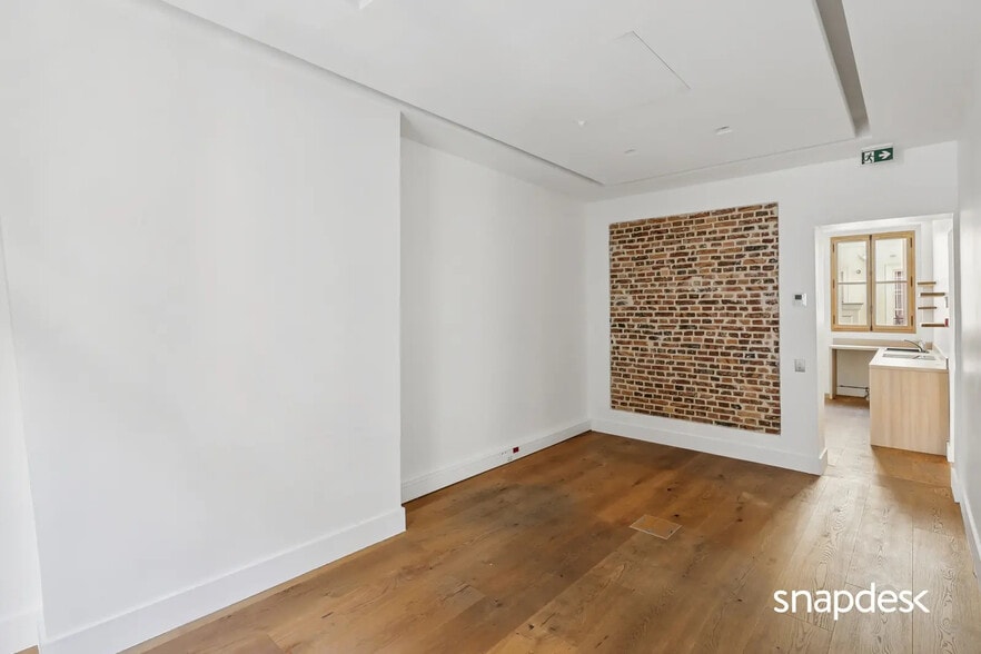 17 Rue Bergère, Paris à louer - Photo de l’immeuble – Image 3 sur 26