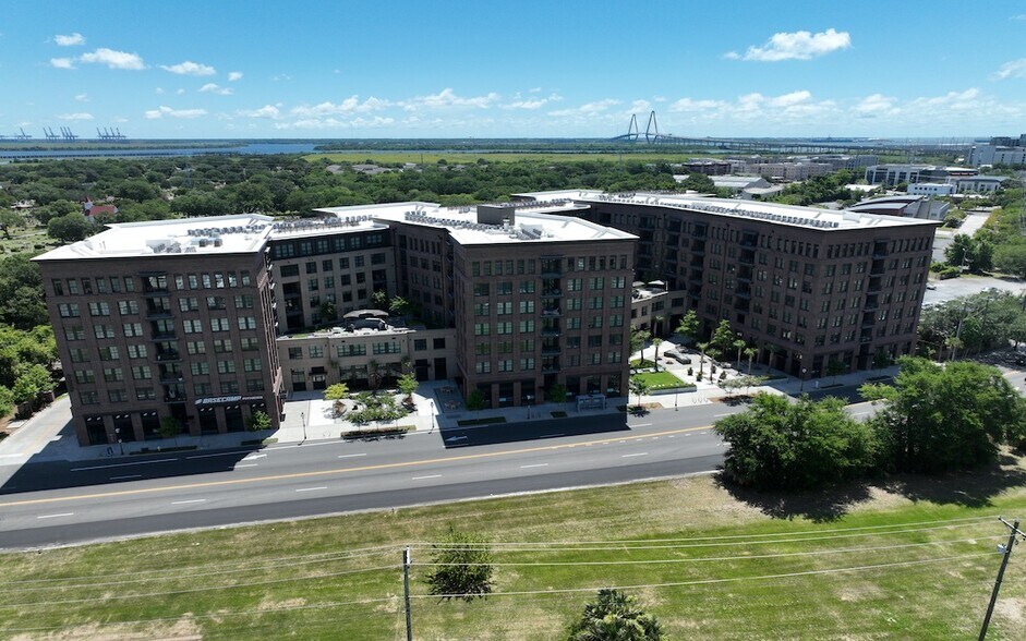 1310 Meeting Street Rd, Charleston, SC à louer - Photo de l’immeuble – Image 1 sur 5