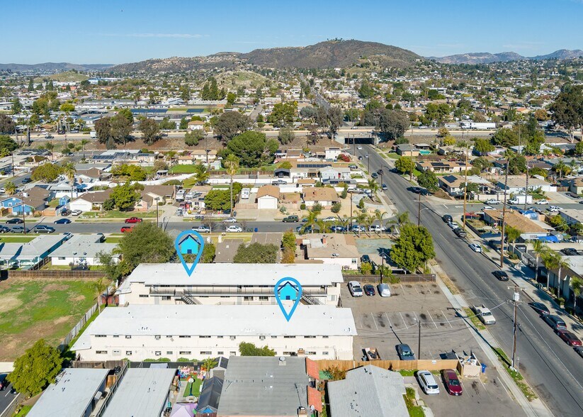 532 N 1st St, El Cajon, CA à vendre - Aérien – Image 2 sur 32
