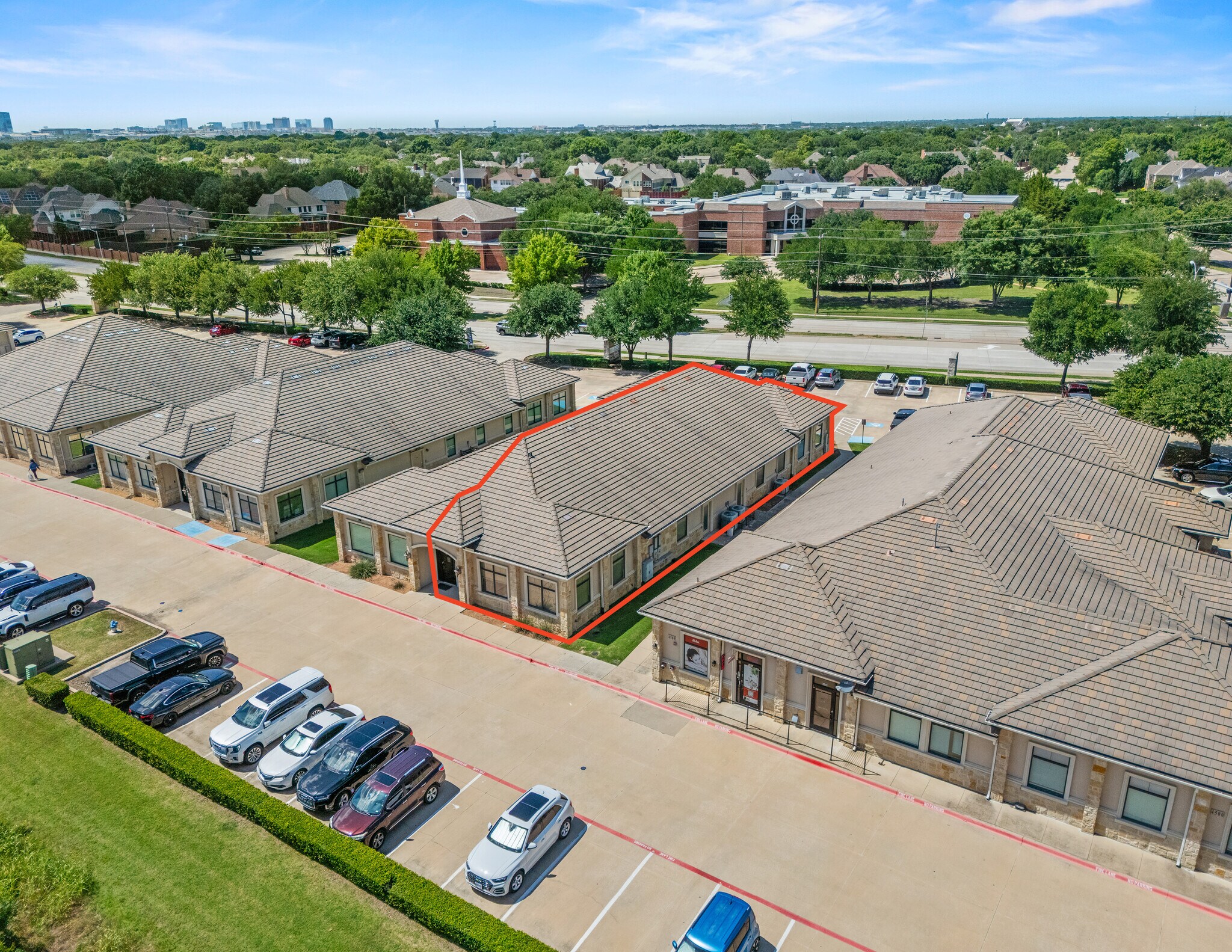 4504 Legacy Dr, Plano, TX à vendre Photo de l’immeuble– Image 1 sur 26