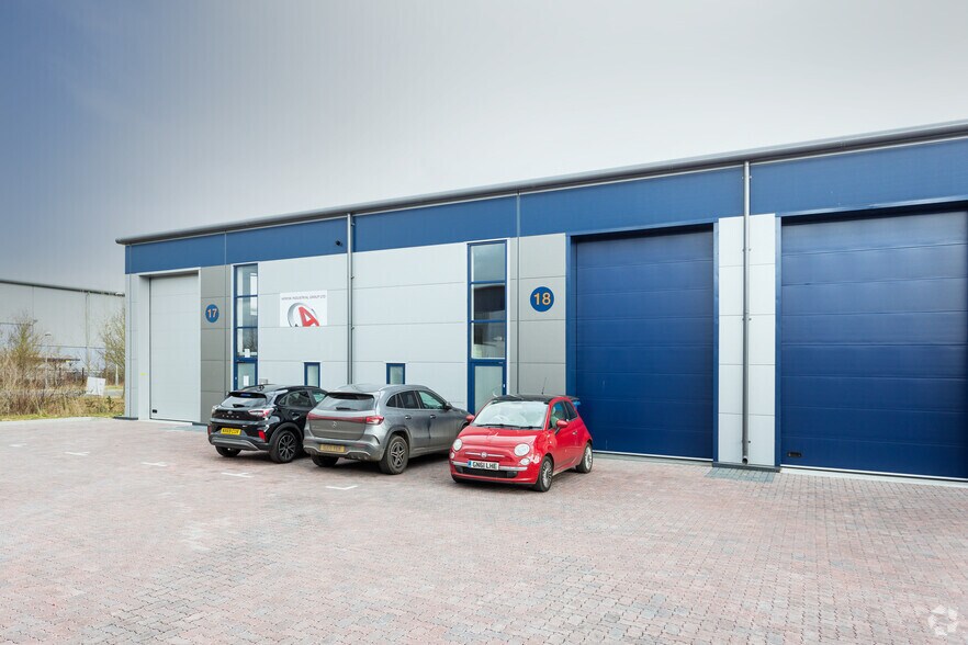 17-20 Bingham Rd, Sittingbourne à louer - Photo de l’immeuble – Image 2 sur 4