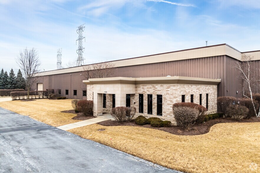 1133 N Ridge Ave, Lombard, IL à vendre - Photo de l’immeuble – Image 1 sur 7