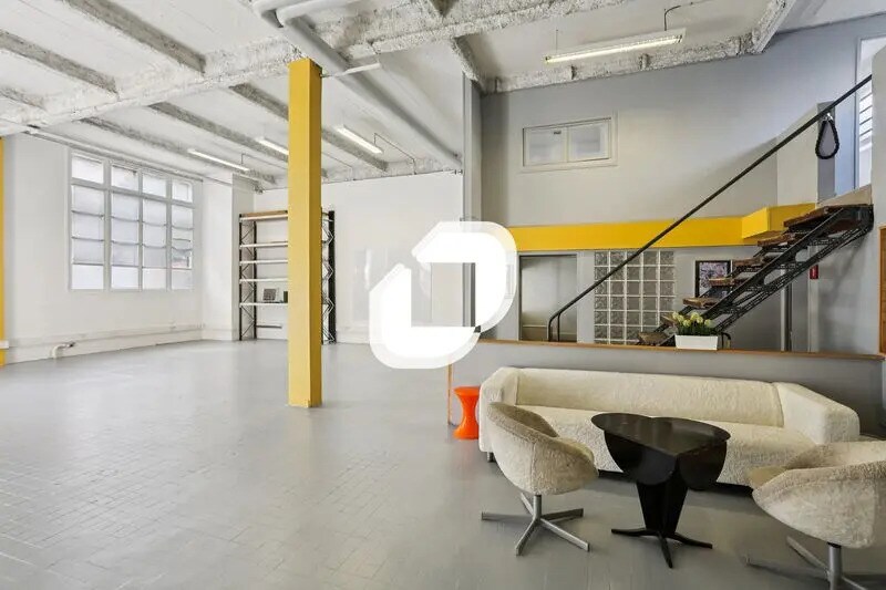 Bureau dans Montreuil à vendre - Photo de l’immeuble – Image 3 sur 13