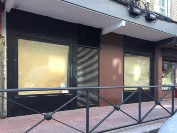 Local commercial dans Getafe, Madrid à louer Photo intérieure– Image 1 sur 1