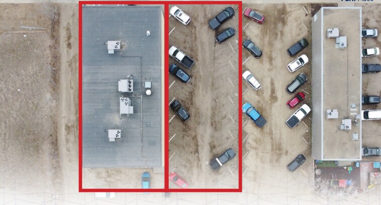 4825 47 St, Red Deer, AB à louer Photo de l’immeuble– Image 1 sur 2