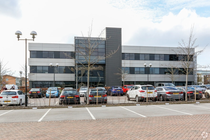 3125 Century Way, Leeds à louer - Photo principale – Image 1 sur 5
