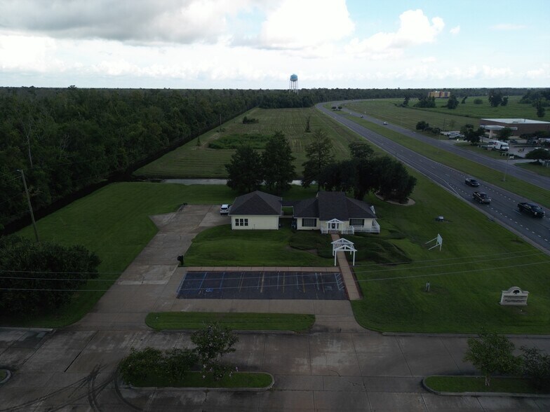 669 Belle Terre Blvd, La Place, LA à vendre - Photo de l’immeuble – Image 3 sur 23