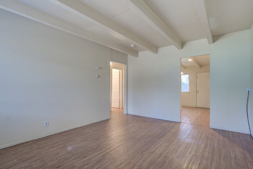 2980 Stingy Ln, Anderson, CA à vendre - Photo de l’immeuble – Image 3 sur 11