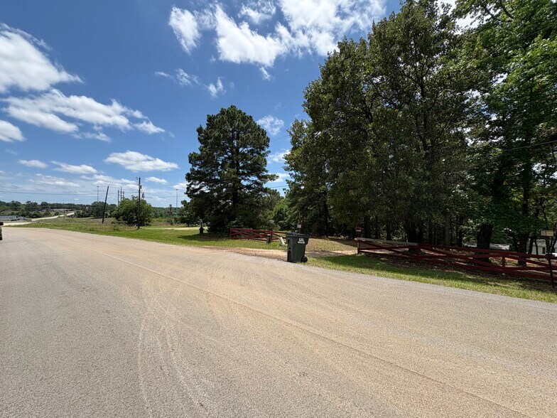 13243 County Road 3140, Tyler, TX à vendre - Photo principale – Image 2 sur 9