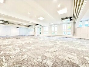 Bureau dans Paris à louer Photo intérieure– Image 2 sur 3