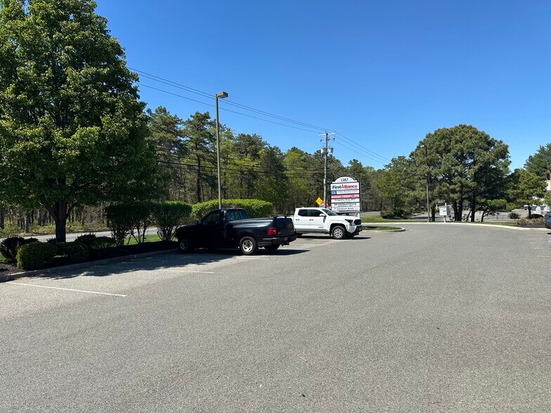 1387 Route 539, Little Egg Harbor, NJ à louer - Photo de l’immeuble – Image 2 sur 16