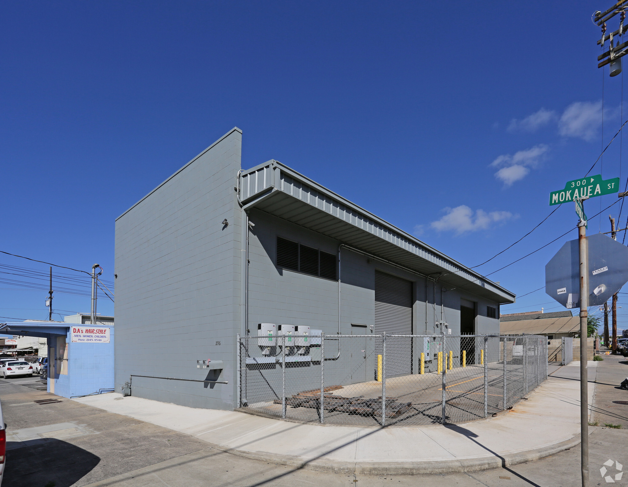 296 Mokauea St, Honolulu, HI à louer Photo principale– Image 1 sur 5