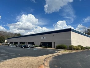 1055 Research Center Atlanta Dr, Atlanta, GA à louer Photo intérieure– Image 1 sur 3
