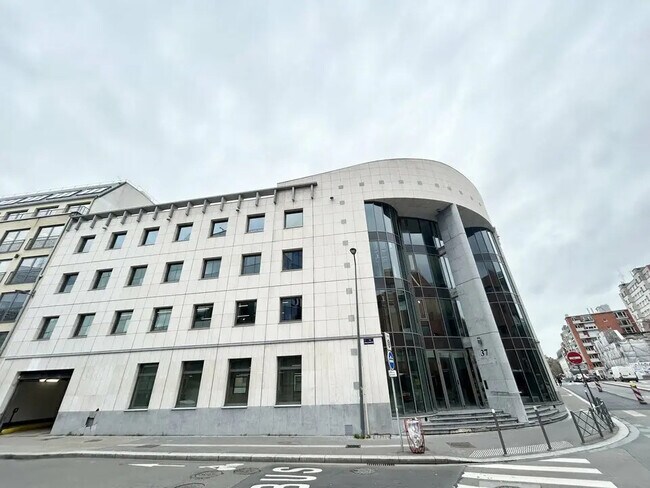 Plus de détails pour Bureau à louer