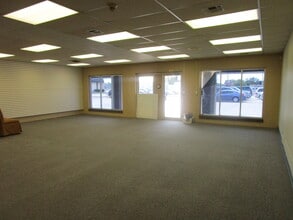 1514 Taylor Plz E, Garden City, KS à louer Photo intérieure– Image 1 sur 18