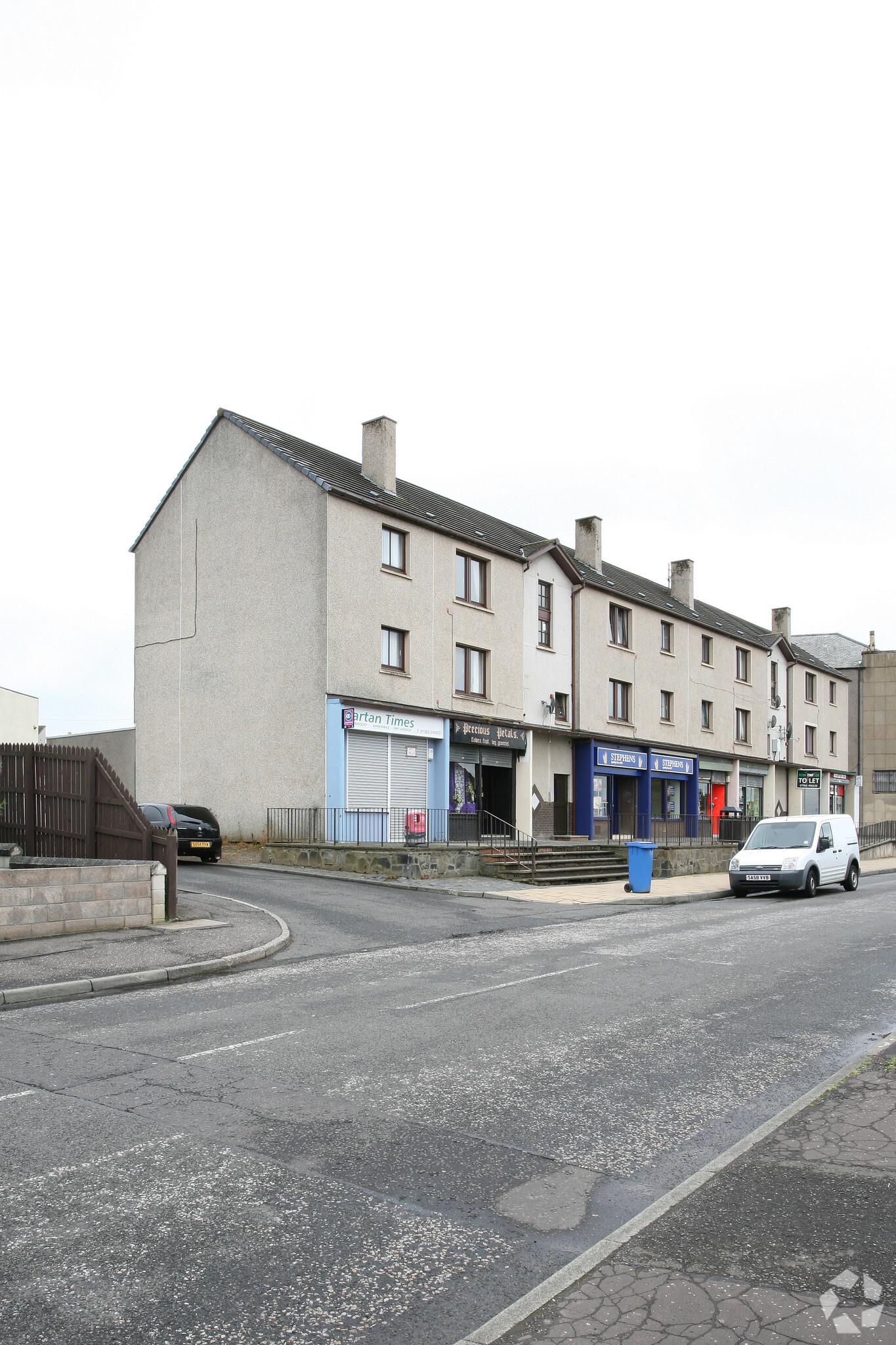 8-34 Duncan Crescent, Dunfermline à louer Photo principale– Image 1 sur 5