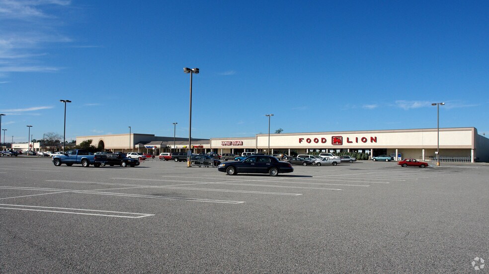 1328-1390 Armory Dr, Franklin, VA à louer - Photo principale – Image 1 sur 1