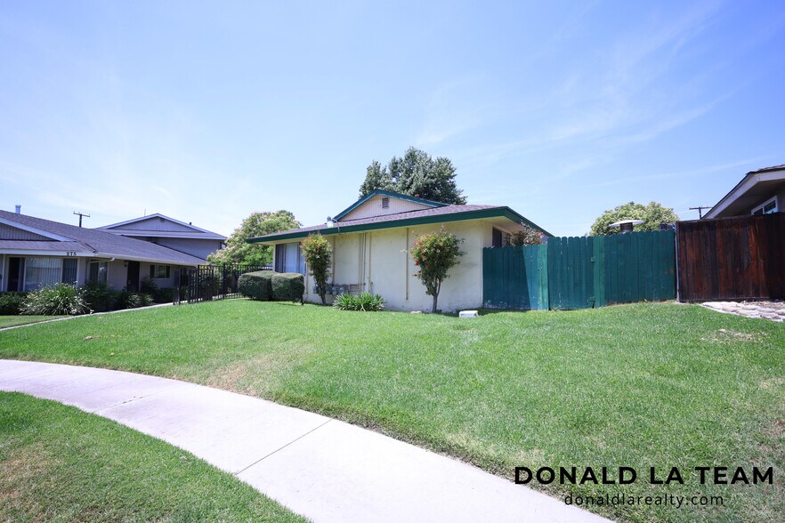 285 N Vallejo Way, Upland, CA à vendre - Photo de l’immeuble – Image 2 sur 18