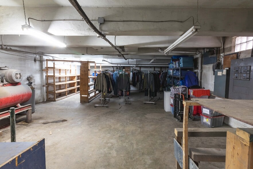 3130-3144 Rue de Rouen, Montréal, QC à louer - Photo intérieure – Image 3 sur 7
