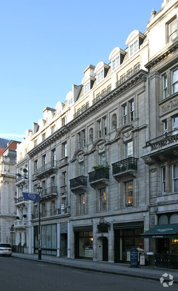 18-19 Pall Mall, Londres à louer - Photo de l’immeuble – Image 2 sur 14