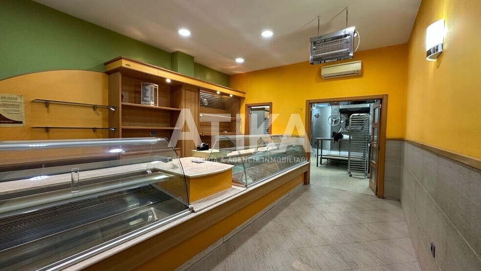 Local commercial dans Ontinyent, Valencia à vendre - Photo intérieure – Image 2 sur 19