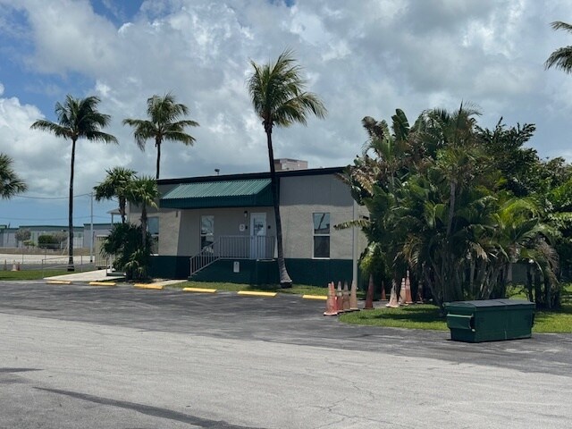 121 Overseas Hwy, Key West, FL à louer - Photo de l’immeuble – Image 3 sur 25