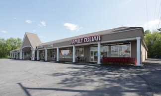 Plus de détails pour 324 Quaker Rd, Queensbury, NY - Local commercial à louer