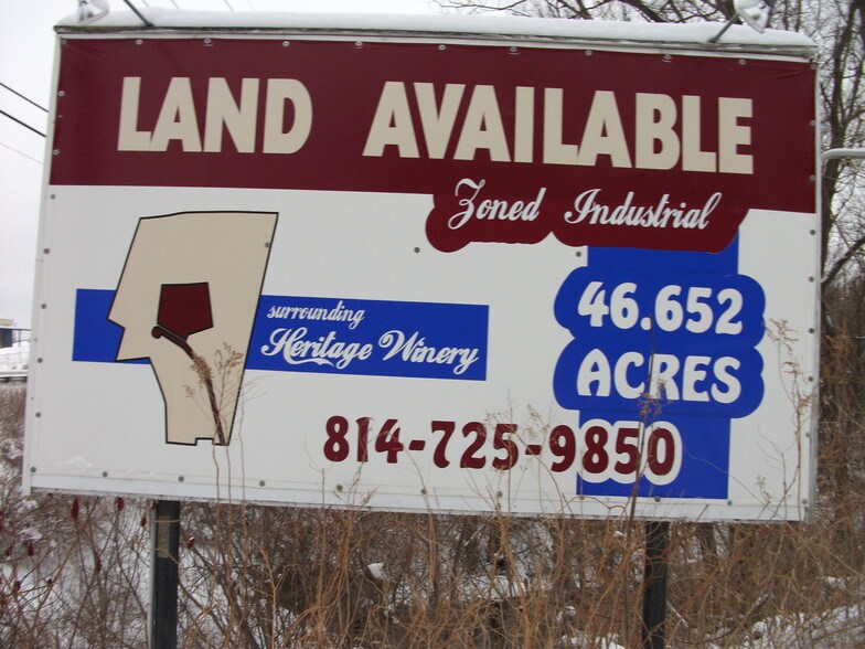 12162 E Main Rd, North East, PA à vendre - Photo principale – Image 1 sur 1